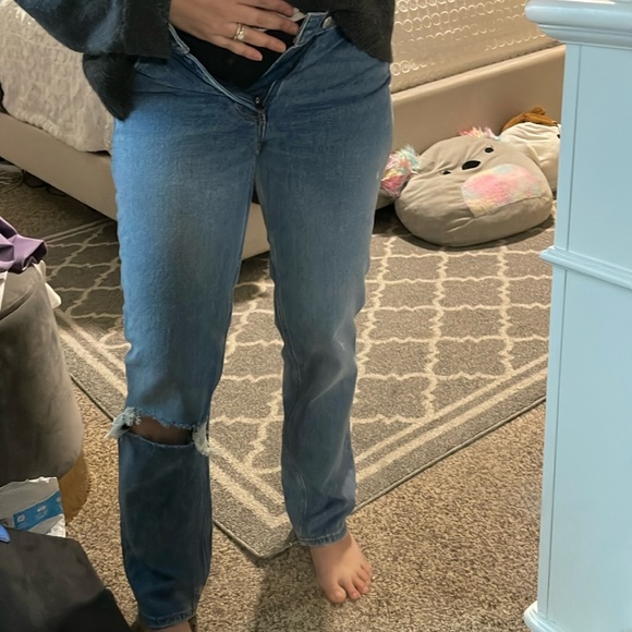 New with tags 90s straight Low rise Abercrombie jeans - Picture 2 of 14